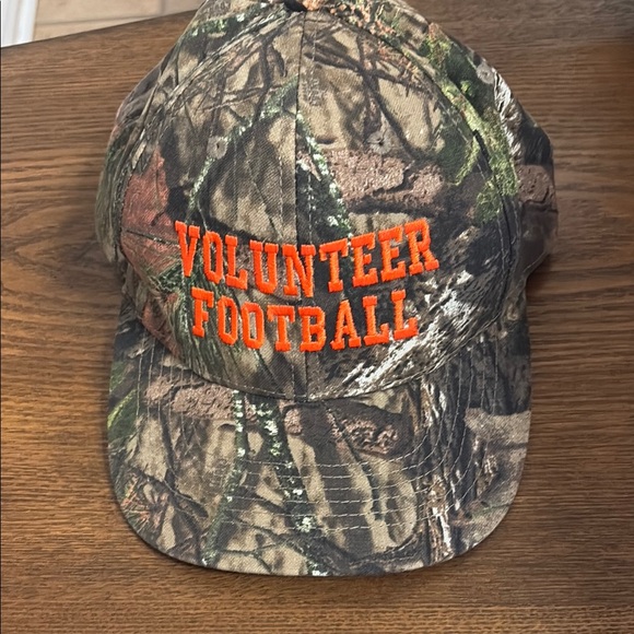 Mossy Oak Other - Mossy Oak Tennessee Football Cap